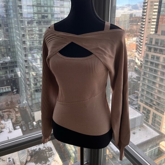 🆕 NICHOLAS 🧿 NWT Allison layered ribbed-knit top in Mushroom - SIZE M - Picture 3 of 12